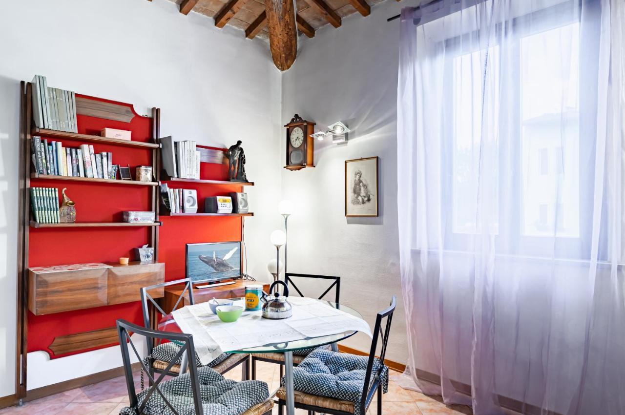 Arno River Quiet Apartment Флоренція Екстер'єр фото
